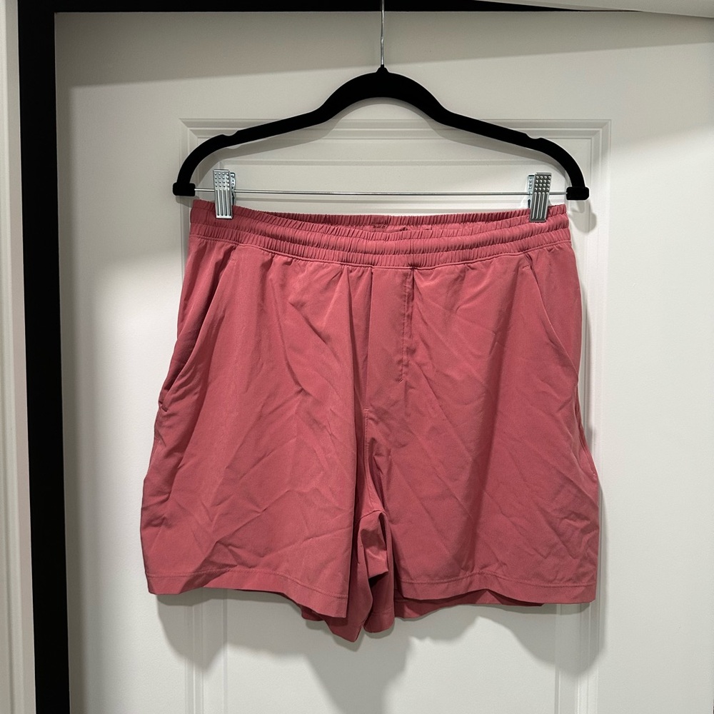 Lululemon Men's Large Pink Pace Breaker Linerless 5” Shorts